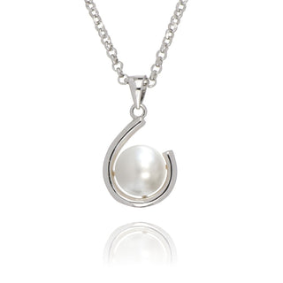 A&s Enchanted Collection Silver Freshwater Pearl Hook Necklace