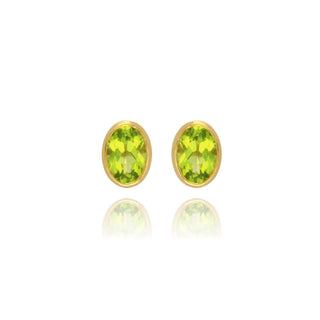 9ct Yellow Gold Oval Cut Peridot Stud Earrings
