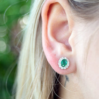 Choosing the Perfect Earrings