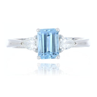 18ct White Gold 0.84ct Aquamarine and Diamond 3 Stone Ring
