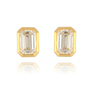 Fine Jewellery Jewellery 18ct Yellow Gold 1.52ct Laboratory Grown Diamond Emerald Cut Stud Earrings 6002044