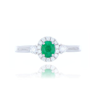 18ct White Gold 0.30ct Emerald And Diamond 3 Stone Cluster Ring