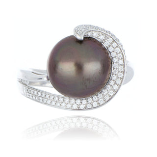 18ct White Gold Black Cultured Pearl And Diamond Twist Ring