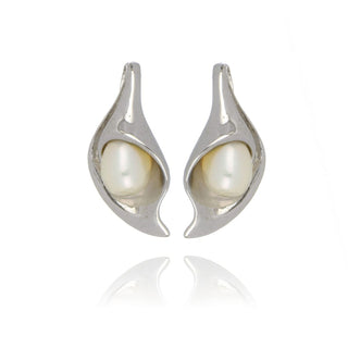 A&s Enchanted Collection Freshwater Pearl Arum Lily Silver Earrings